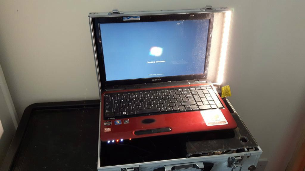 Outdated computer being used on a construction jobsite